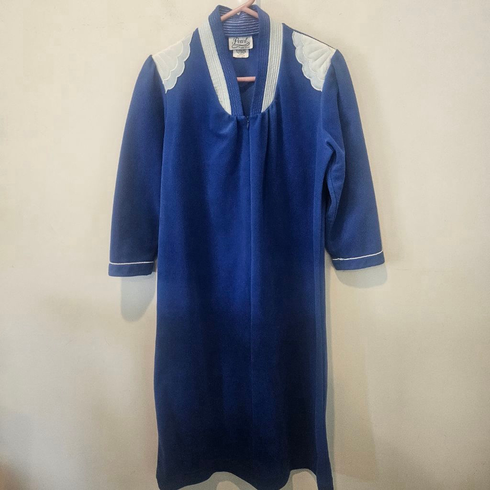 Women's Pearl by Anne Leslie Vintage 80s Blue & White Housecoat Robe S